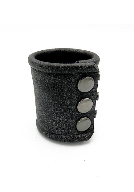 Étire-couilles en cuir avec boutons-pression