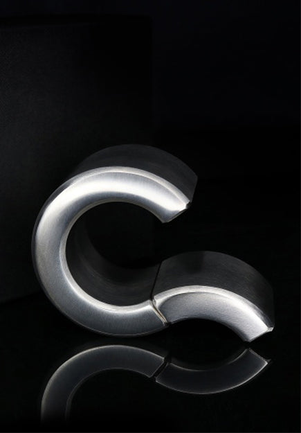 Ze Magball Magnetic Balls Stretcher | Dark-Ink