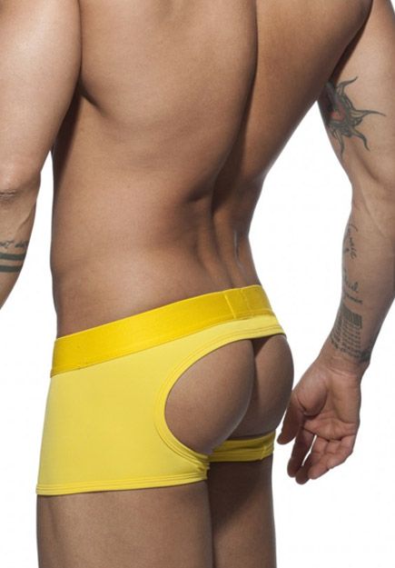 Boxer sans-fesses fétiche