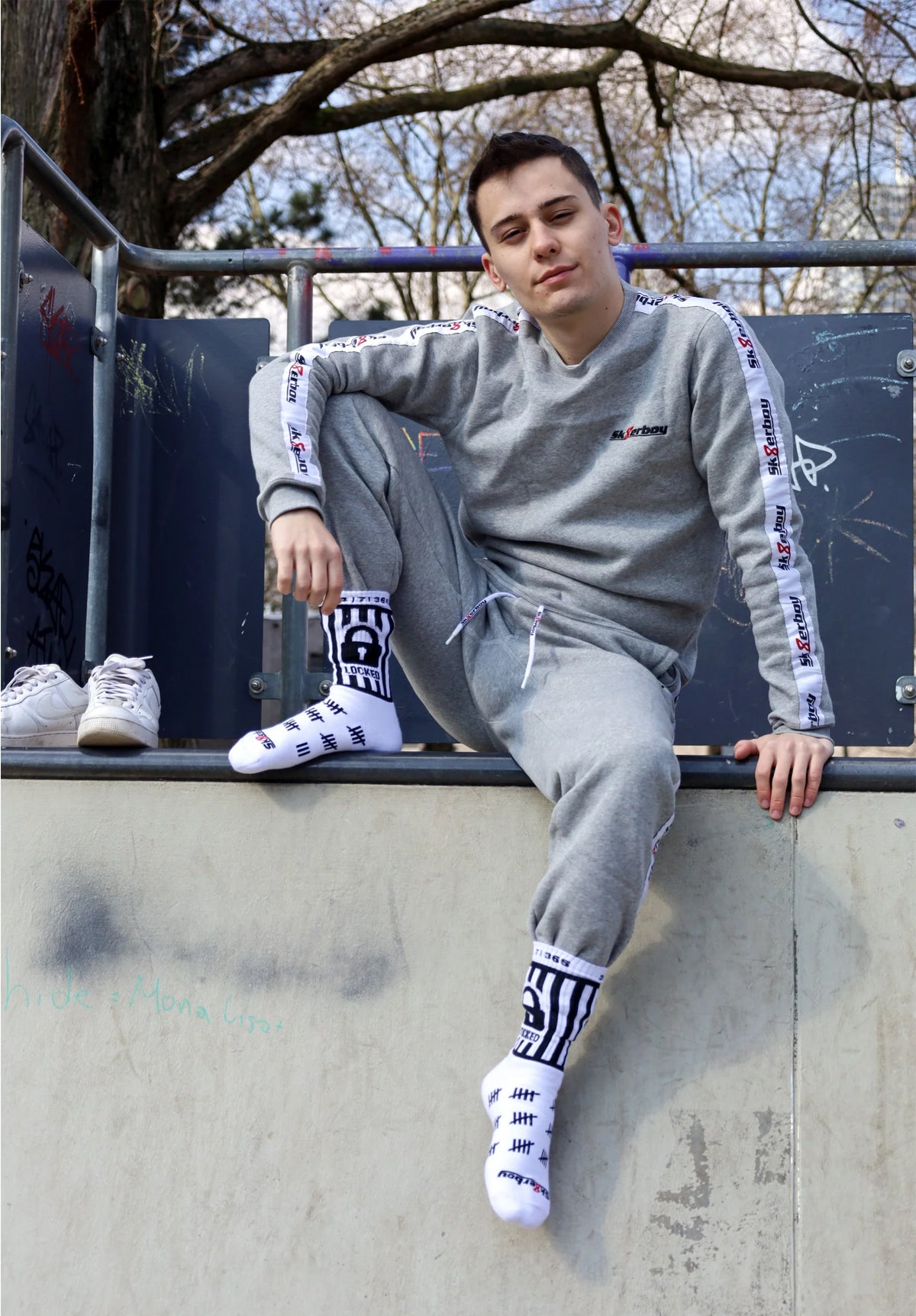 LOCKED Socks