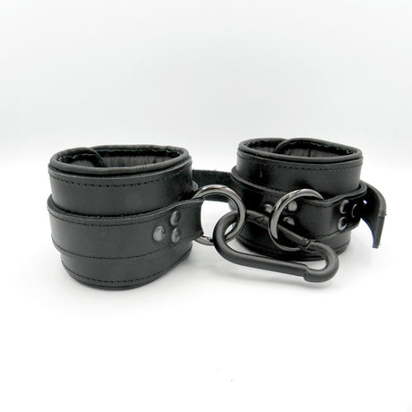 Menottes rembourrées en cuir