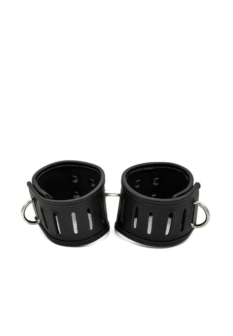 LeatherHandcuffs with D-Ring | Priape