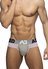 Trey Brief | Addicted